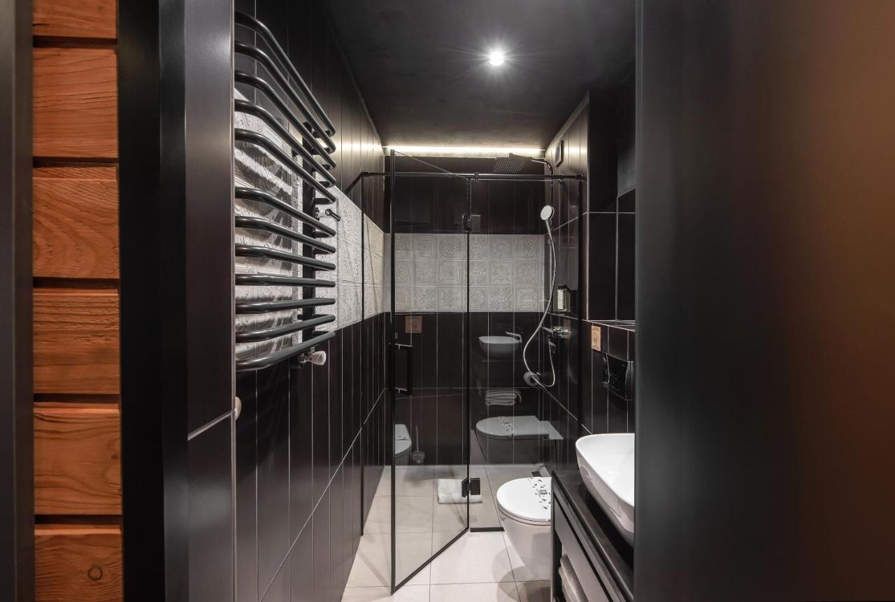 Stara Pravda Hotel - Vykrutasy バコヴェル エクステリア 写真