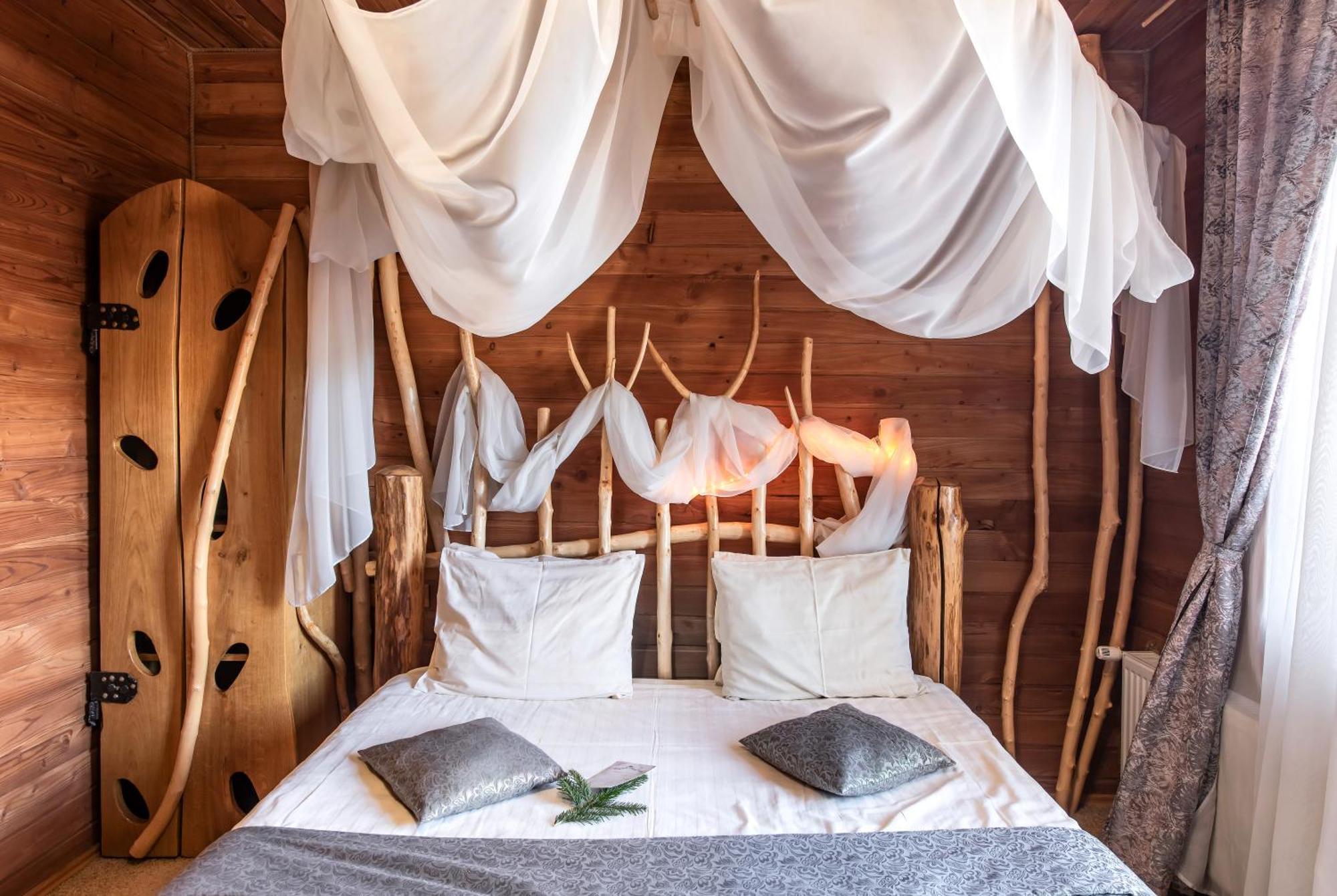 Stara Pravda Hotel - Vykrutasy バコヴェル 部屋 写真