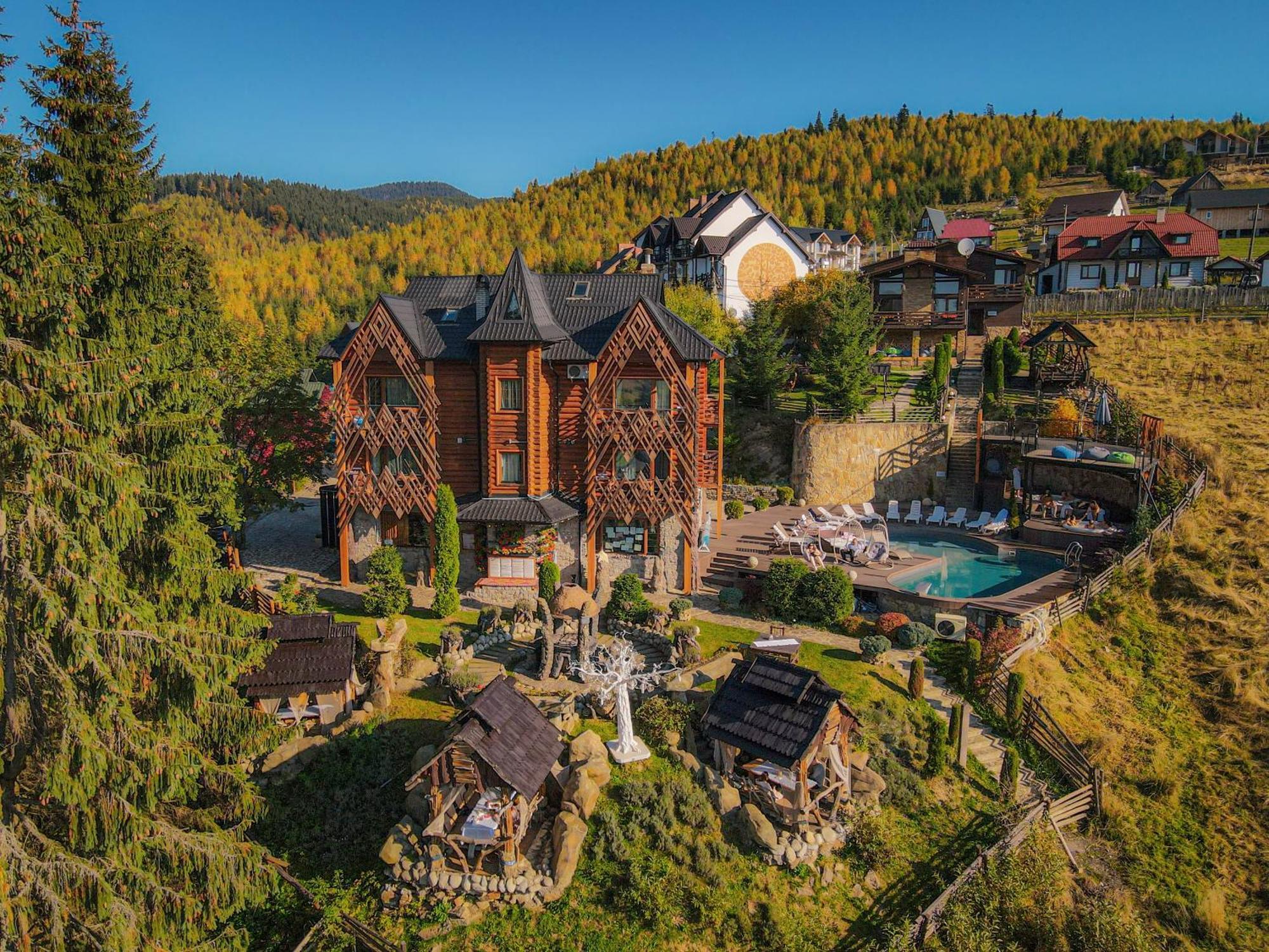 Stara Pravda Hotel - Vykrutasy バコヴェル エクステリア 写真